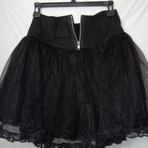 U & ME FOR MILLENNIUM GOTH LACE LAYERED SKIRT - Picture 9 of 15